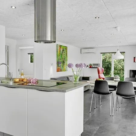 Amazing Home In Bogense With Wifi 博恩瑟