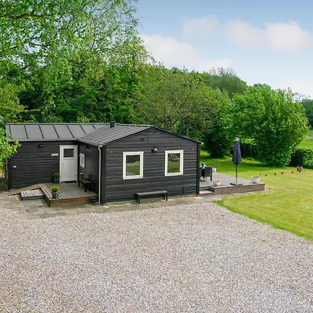 Amazing Home In Bogense With Wifi