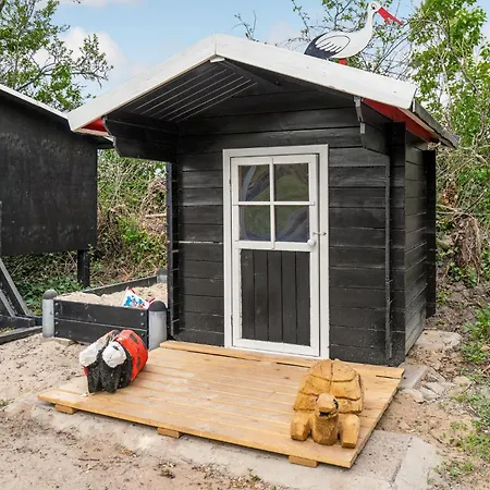 度假居 Amazing Home In Bogense With Wifi *