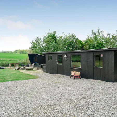 Amazing Home In Bogense With Wifi 度假居 *