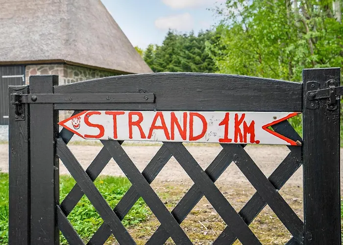 Three-bedroom In Prázdninový dům Bogense